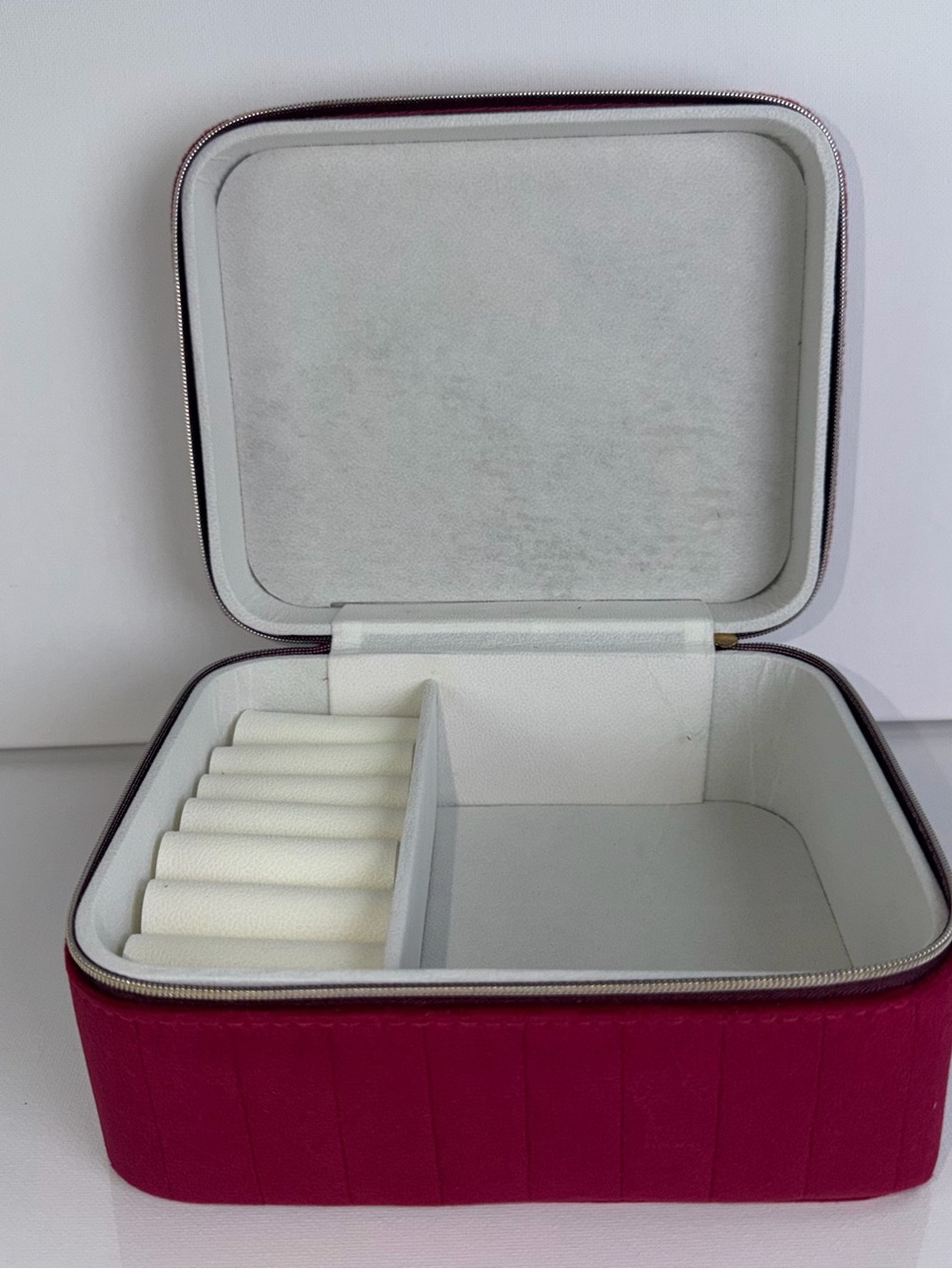 🔥Travel Jewelry Case - Pink Compact Organizer